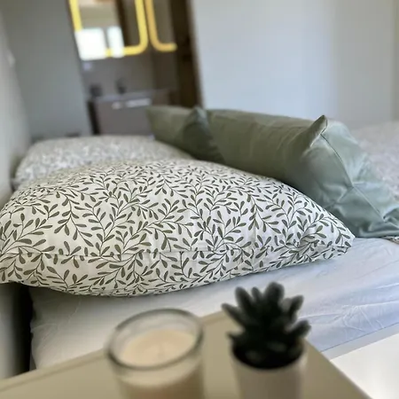 Le Cocon Des Floreal Lägenhet *